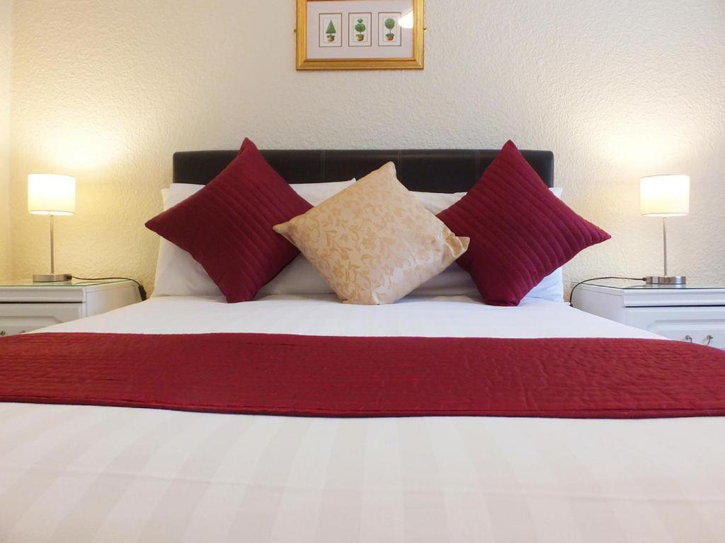Holmlea Guest House Exclusively For Adults Windermere Bagian luar foto