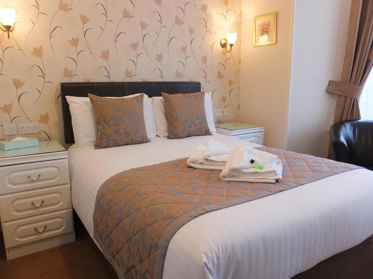 Holmlea Guest House Exclusively For Adults Windermere Ruang foto